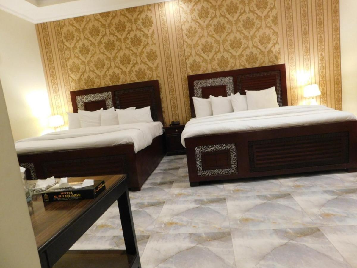 Hotel S.R. Lounge Multan Dış mekan fotoğraf