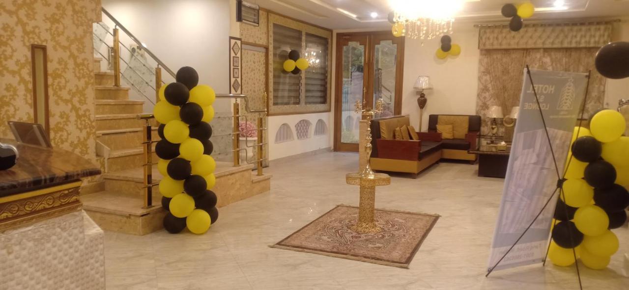 Hotel S.R. Lounge Multan Dış mekan fotoğraf