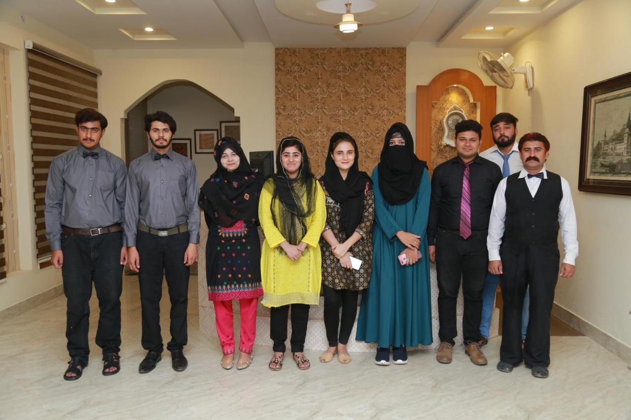 Hotel S.R. Lounge Multan Dış mekan fotoğraf